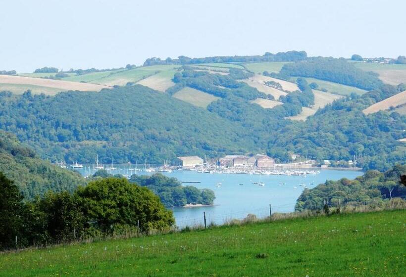 Dartmouth Chalet Holidays