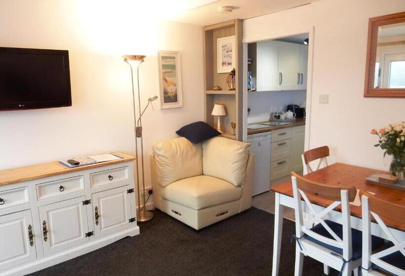 Dartmouth Chalet Holidays