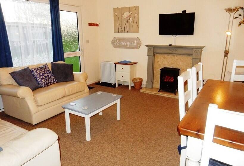 Dartmouth Chalet Holidays