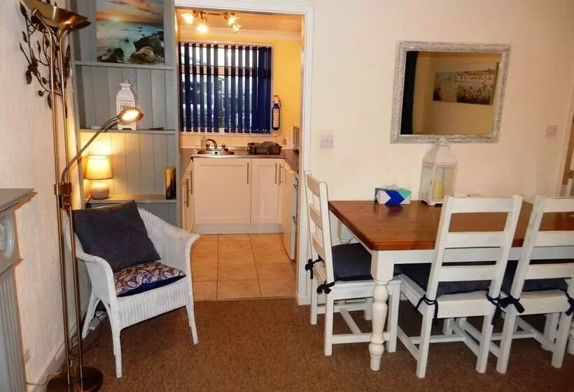 Dartmouth Chalet Holidays