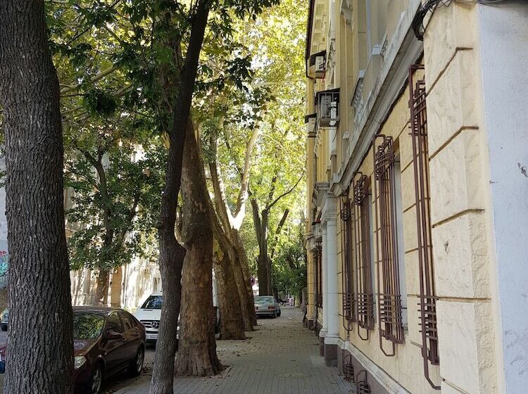 Hostel Uyutniy Dvorik