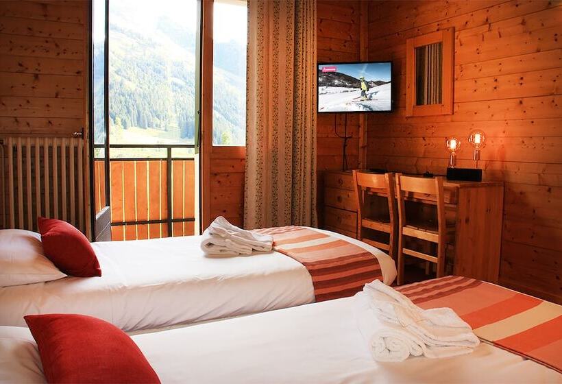 فندق Azureva La Clusaz Les Confins