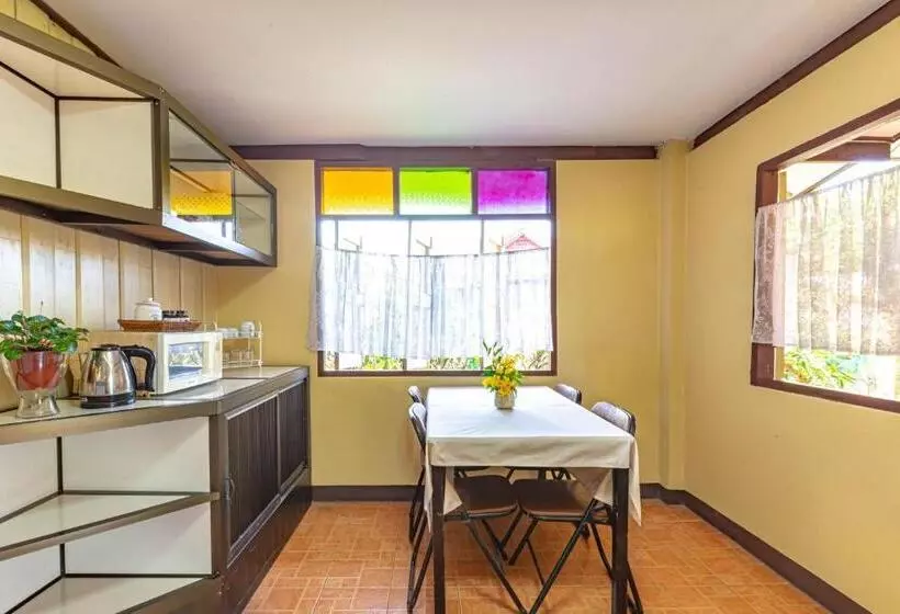 Hotelli Baan Maihorm Guesthouse