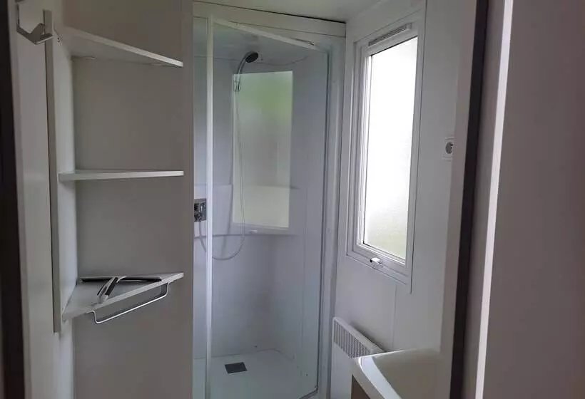 هتل Camping De Châlons En Champagne