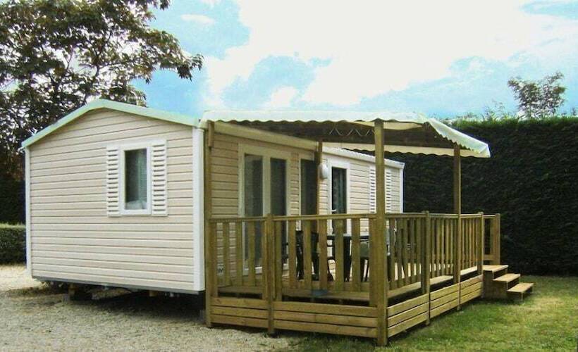 هتل Camping De Châlons En Champagne