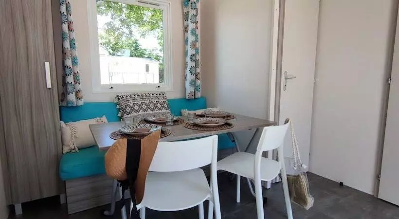 هتل Camping De Châlons En Champagne