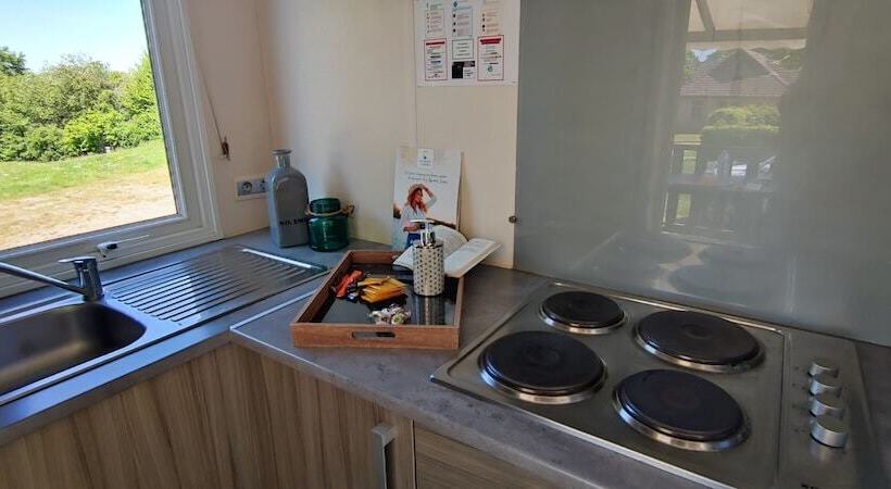 هتل Camping De Châlons En Champagne