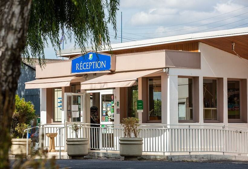 هتل Camping De Châlons En Champagne