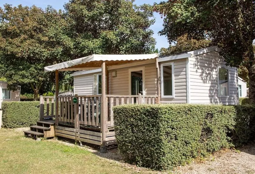 هتل Camping De Châlons En Champagne