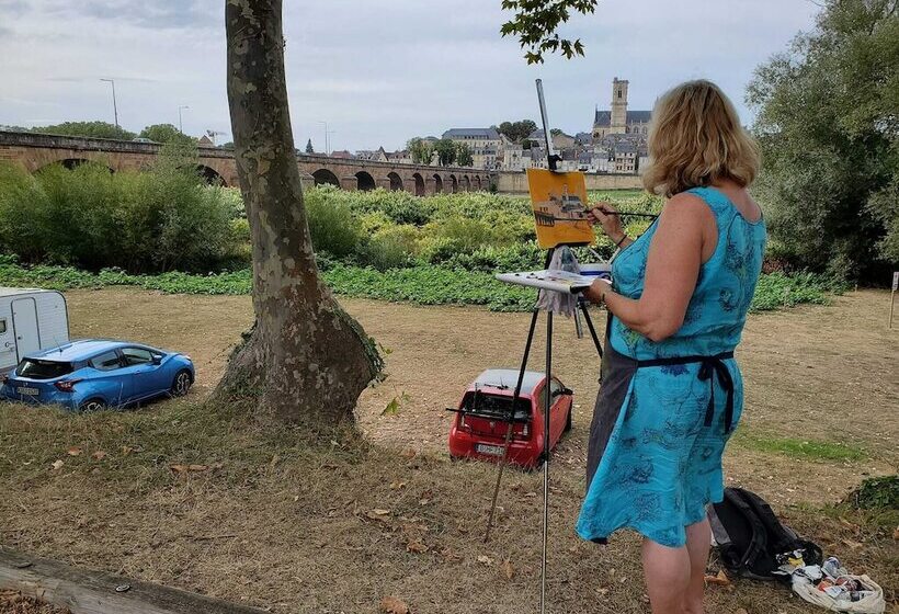 호텔 Camping De Nevers