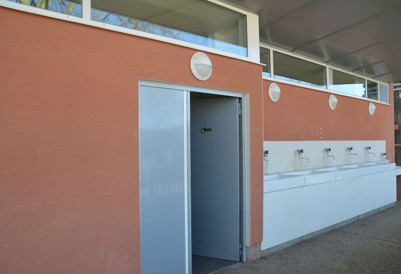 호텔 Camping De Nevers