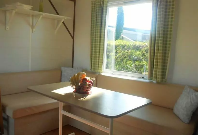 Hotelli Camping De Nevers