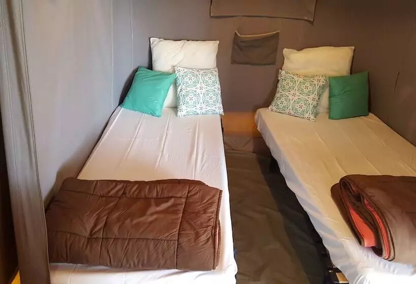 Hotelli Camping De Nevers