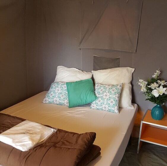 호텔 Camping De Nevers