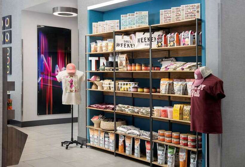 هتل Home2 Suites By Hilton Nashville Downtown Convention Center