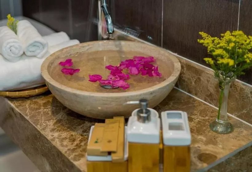 هتل Ht Village Villa