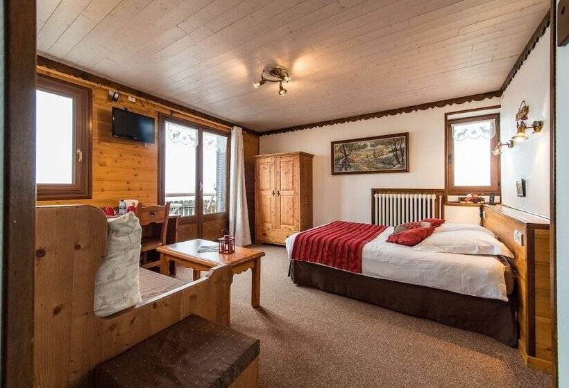 هتل Hôtel Le Grand Truc