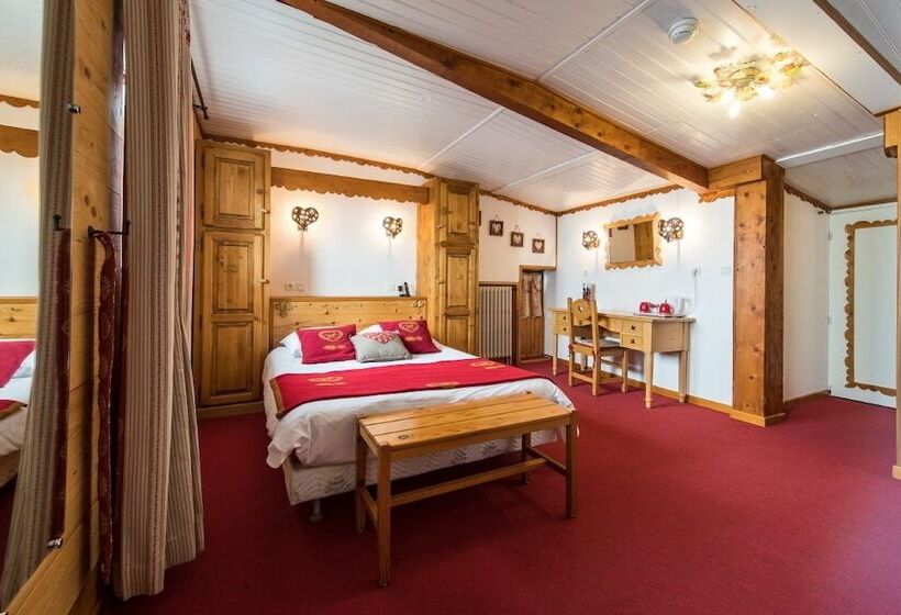 هتل Hôtel Le Grand Truc