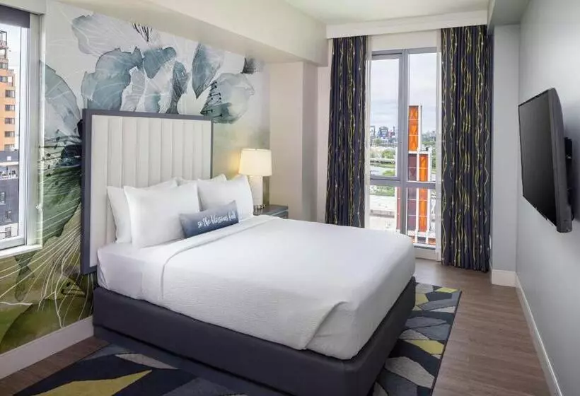 Hotelli Indigo Flushing   Laguardia