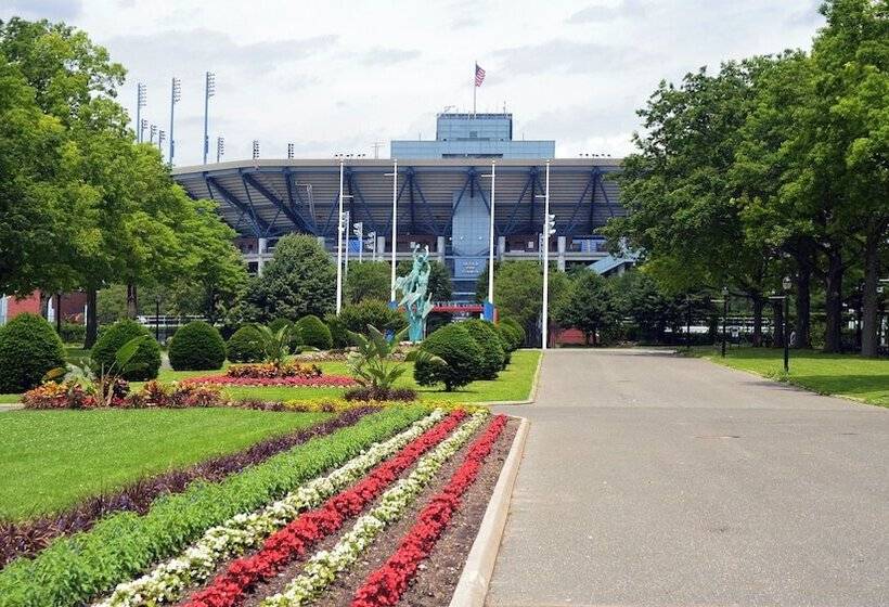 호텔 Indigo Flushing   Laguardia