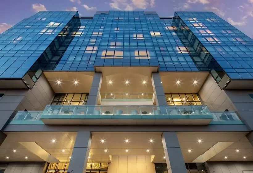 Hotelli Indigo Flushing   Laguardia