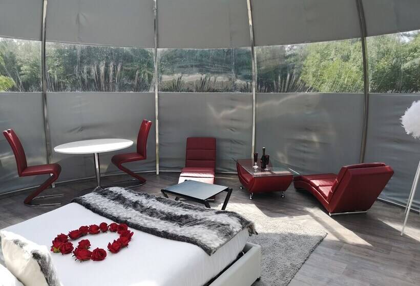 ホテル Les Bulles De Sologne   Hébergements Insolites