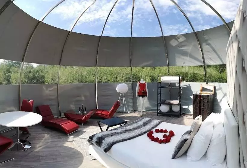 ホテル Les Bulles De Sologne   Hébergements Insolites