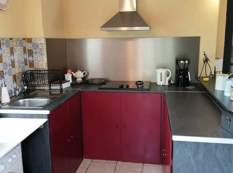 پانسیون Chambres Et Gîte Peyroutas Amélie à Vignonet St Emilion