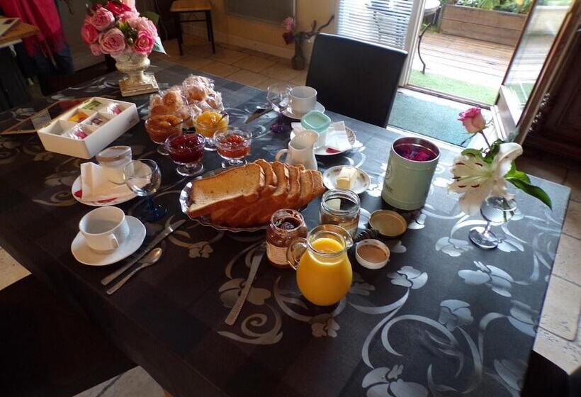 Пансион Chambres Et Gîte Peyroutas Amélie à Vignonet St Emilion