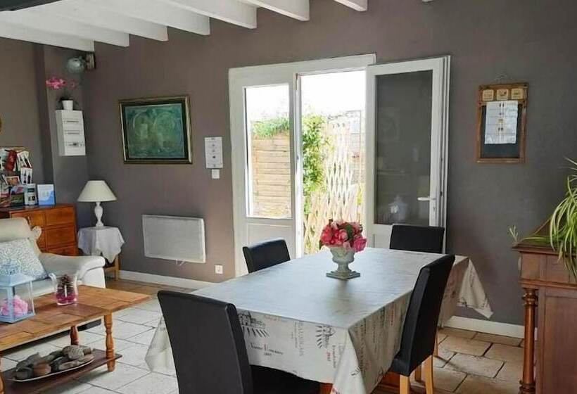 Пансион Chambres Et Gîte Peyroutas Amélie à Vignonet St Emilion