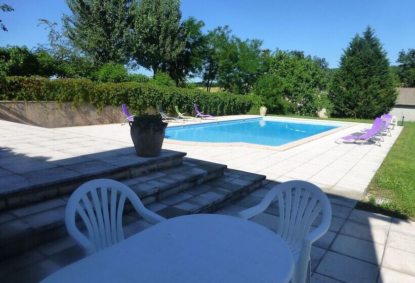 פנסיון Ferme Auberge Des Trouilles