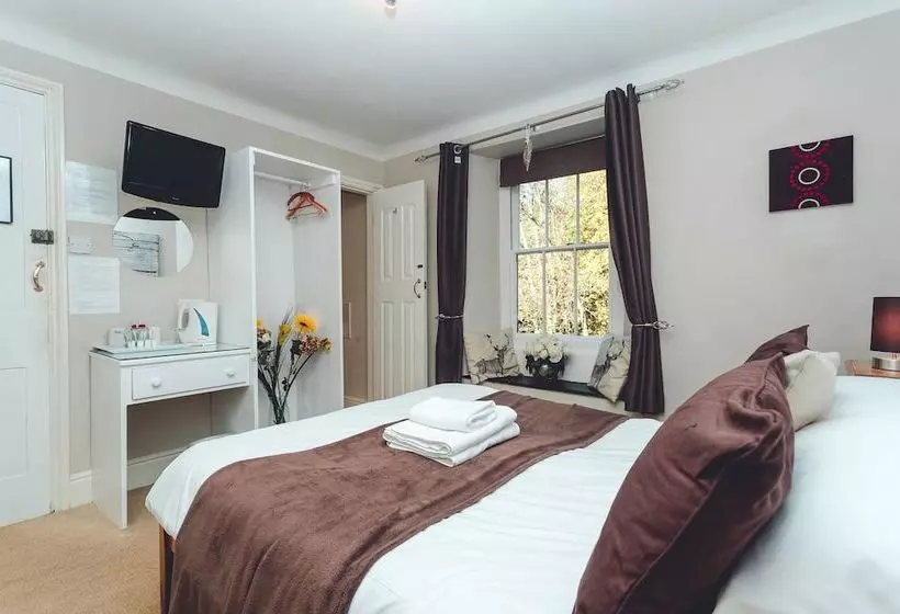 Majatalo Windermere Guest House  Central Windermere