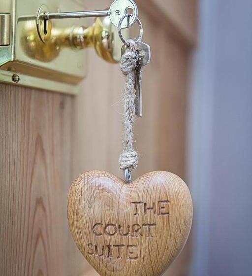 צימר Stoodleigh Court Coach House