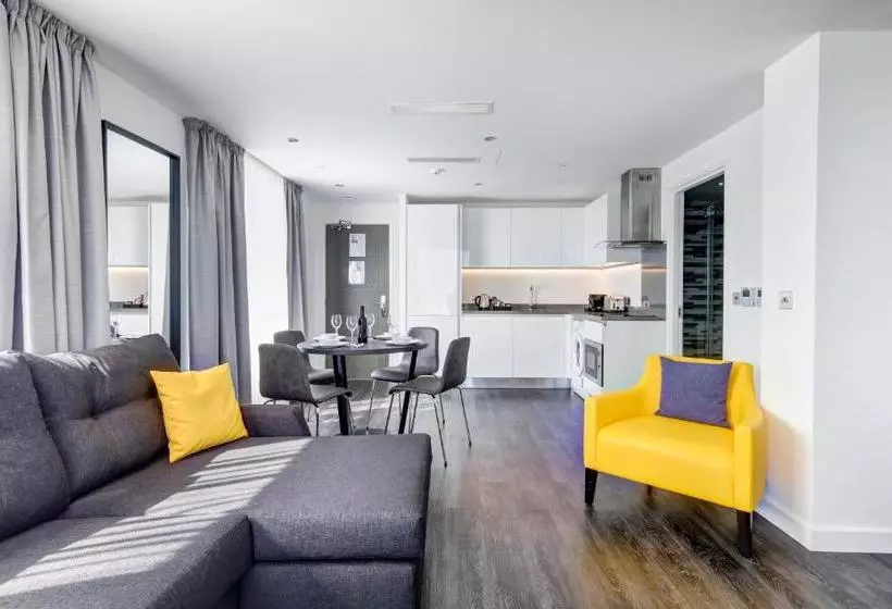 Dockside Apartments At Excel