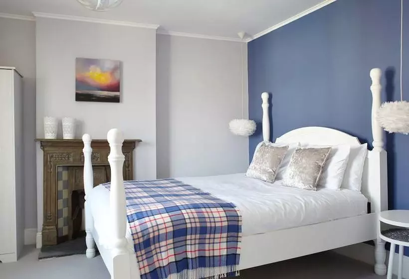 Gothic Cottage  Ryde