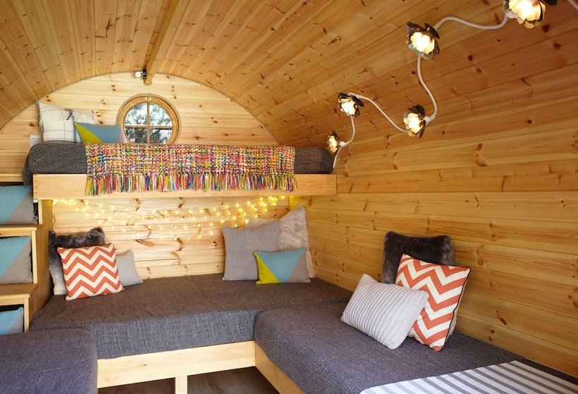 Gothic Cottage  Ryde