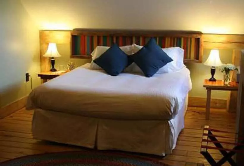 簡易ホテル Amee Farm Lodge