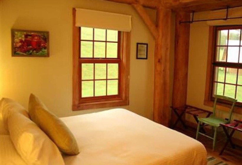 Хостел Amee Farm Lodge