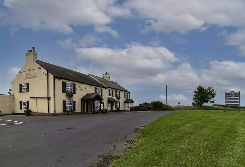 Three Horseshoes Inn