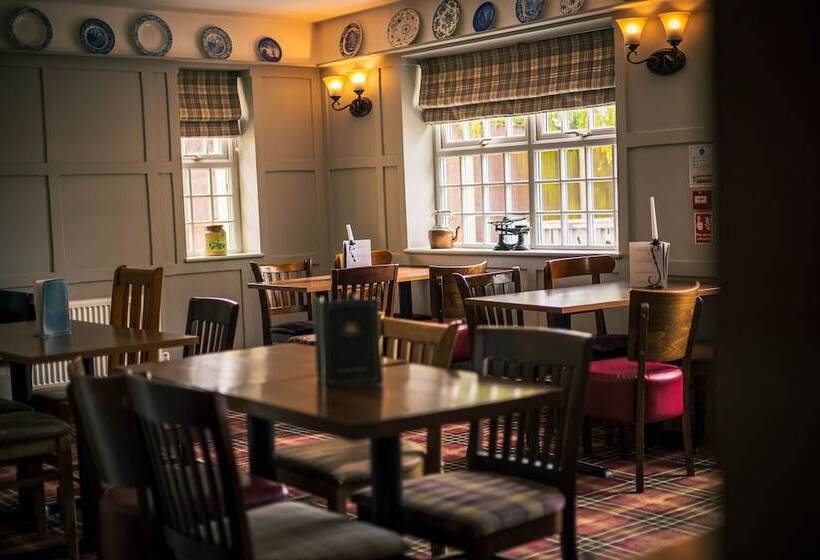 Three Horseshoes Inn