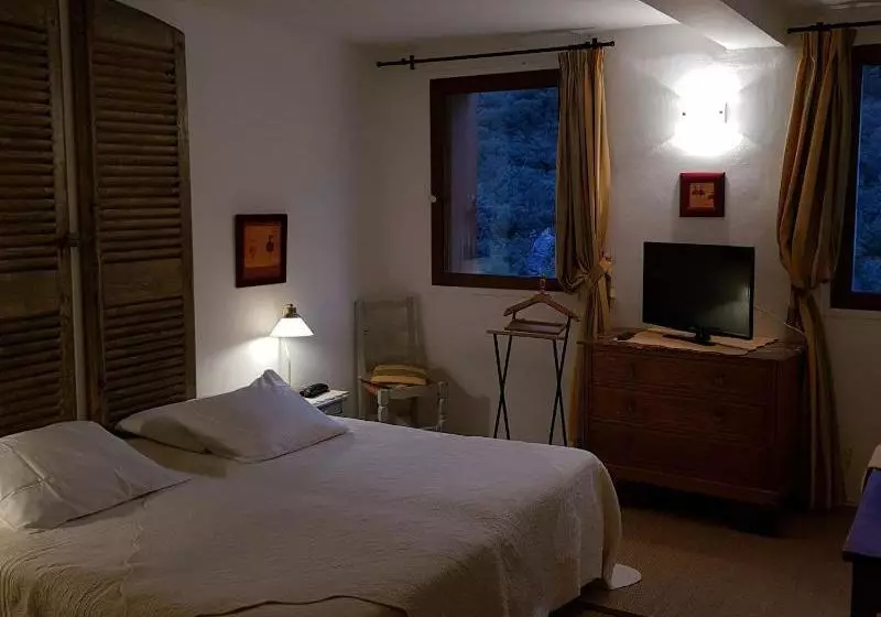 ホテル Hôtel Guilhaume D Orange