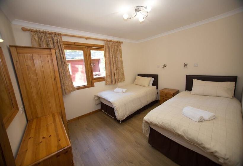 Hotelli Invercauld Lodges