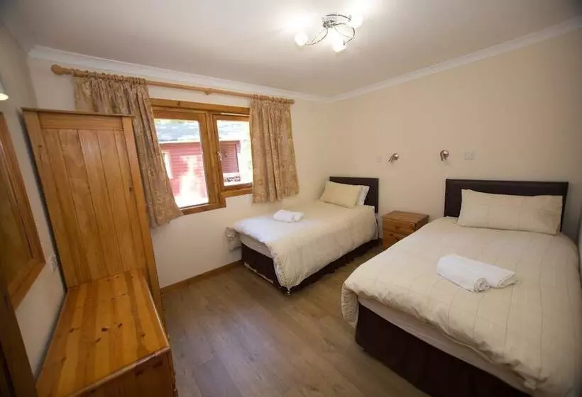 هتل Invercauld Lodges