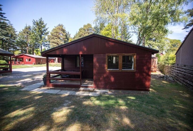 Hotelli Invercauld Lodges