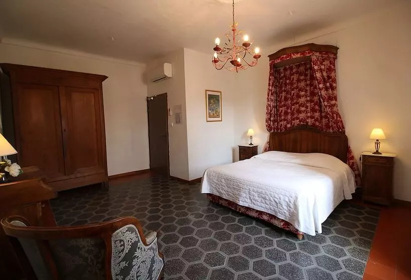 هتل La Bastide Du Vebron