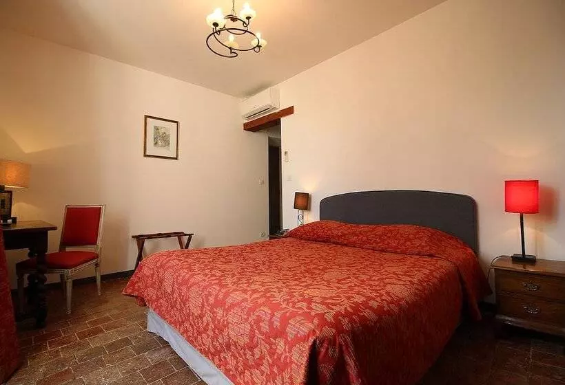 هتل La Bastide Du Vebron