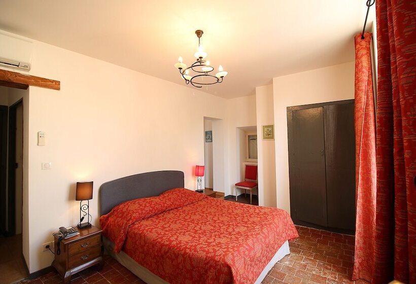 בית מלון כפרי La Bastide Du Vebron