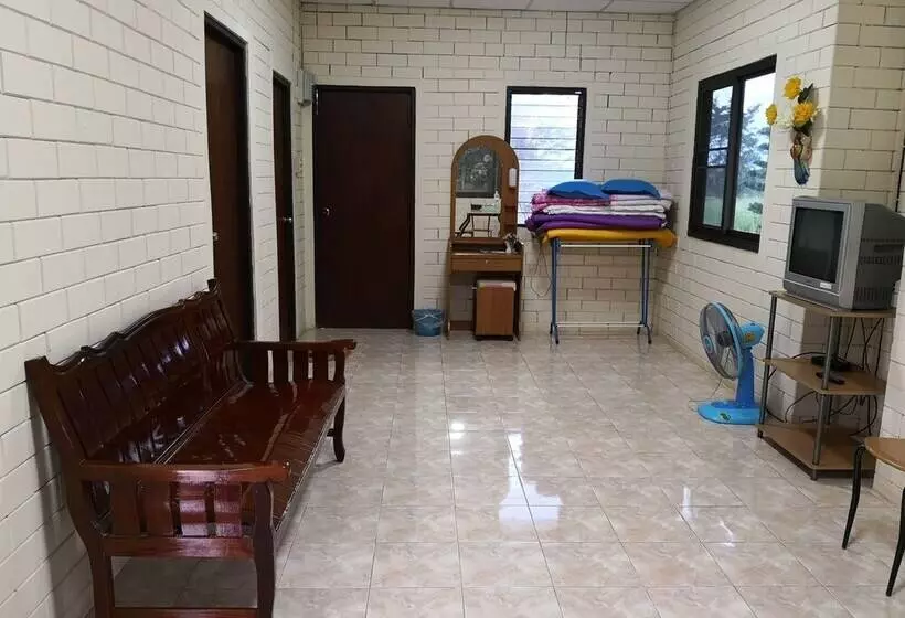 Hotelli Phulomnum Resort