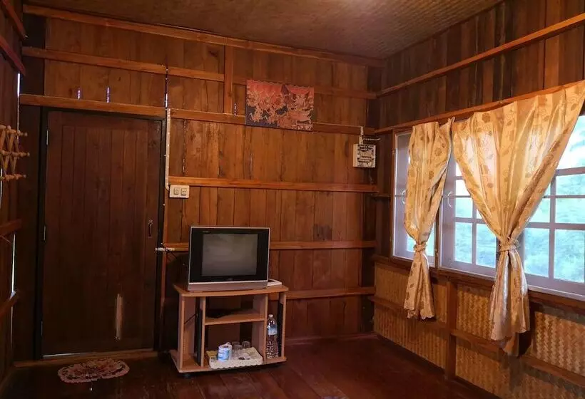 Hotelli Phulomnum Resort