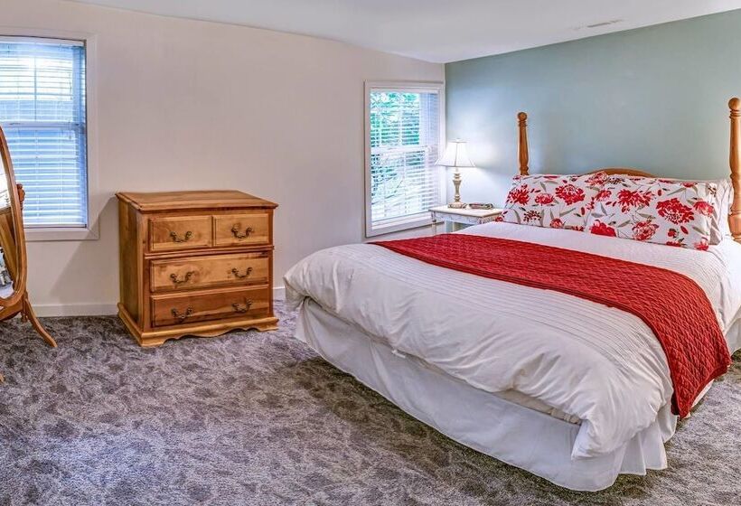 Oak Tower Townhouse 1.5 Blocks To Osf